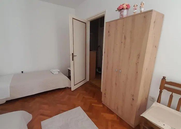 Milmar - Self Check-in Задар